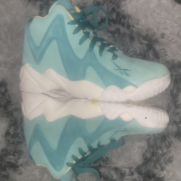 Reebok Kamakazi 2 Big Kids 'Easter' sneakers 👟 - Picture 5 of 9